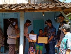 Peduli Sesama, Polsek Gringsing Gelar Baksos