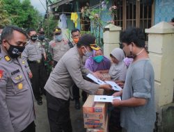Peduli, Kapolres Batang Beri Bantuan Kepada Warga Rumah Terbakar