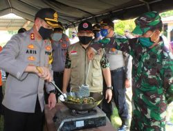 Jelang HUT Bhayangkara Ke 74, Tiga Pilar Kembali Dirikan Dapur Umum Bantu Warga Terdampak Covid -19