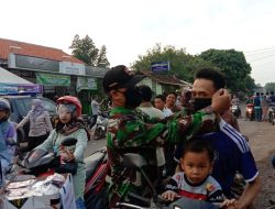 Peduli, Kodim Batang Bagikan Masker Cegah Penyebaran Covid-19