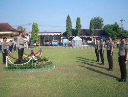 Kapolres Batang Pimpin Upacara  Corps Raport Kenaikan Pangkat  Bintara