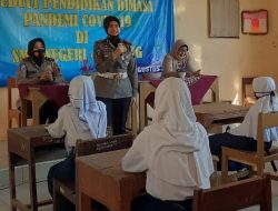 Sat Lantas Polres Pekalongan Beri Bantuan Kuota Internet Untuk 100 Orang Siswa Kurang Mampu
