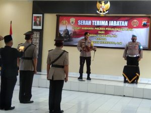 Kapolres Pekalongan Kota Pimpin Serah Terima Jabatan Kasat Sabhara