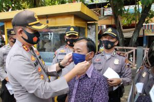 Sambangi Pasar, Kapolres Pekalongan Ajak Masyarakat Patuhi Protokol Kesehatan