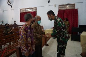 Baksos Dandim Batang Bersama Jemaat GKJ Mesias Batang