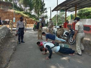 Tak Kenakan Masker, Sejumlah Warga Dapat Hukuman Push Up
