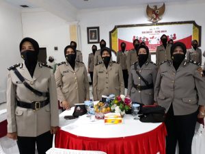 Polwan Polres Pekalongan Kota Gelar Tasyakuran Hari Jadi Ke 72  Tahun 2020