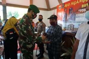 PT Nawakara Gandeng Tiga Pilar Bagikan Masker Kepada Masyarakat Putus Mata Rantai Penyebaran Covid-19