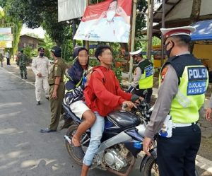 Peran Lawan Covid-19,Sat Lantas Polres Pekalongan Rutin Gelar Razia Masker