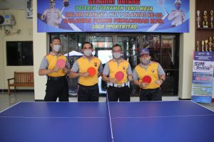 Polres Pekalongan Kota Gelar Turnamen Tenis Meja Utamakan Protokol Kesehatan Dalam Rangka HUT Lantas Ke 65