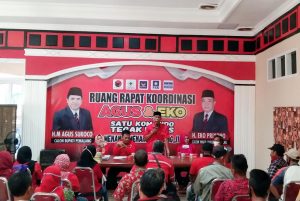 Agung Dewanto Pimpin Anak Ranting PDIP Siap Memenangkan Paslon Agus Eko Pemalang Maju
