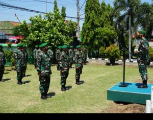 Dandim Batang 0736/Batang Jadi Irup Pada Upacara Kenaikan Pangkat Bintara Dan Tamtama