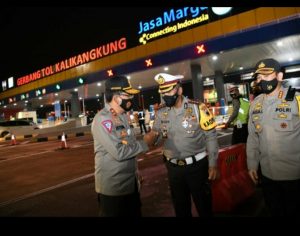 Kendaraan Luar Kota Dominasi Tol Semarang- Batang Long Weekend Maulud Nabi 2020