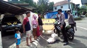 Terapkan Prokes Personel Polsek Blado Gelar Operasi Yustisi