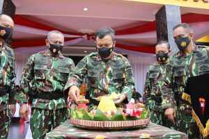 Polda Jateng Peringati HUT Brimob Ke 75 Melalui Upacara Virtual Dan Pemotongan Tumpeng