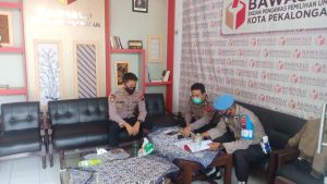 Menjelang Pungut Suara Pilkada Serentak 2020,Sie Propam Polres Pekalongan Kota Intensifkan Cek Personil Kantor KPU, Bawaslu Dan Gudang KPU