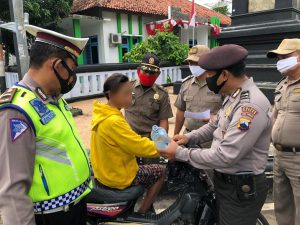Awasi Anak Jangan Sampai Terjerumus Hal Negatif