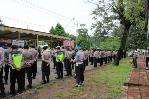 Ratusan Personil Gabungan TNI-POLRI Amankan Rekapitulasi Suara Tingkat KPU
