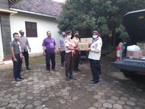 Ribuan Masker Dibagikan Untuk Anggota Pramuka