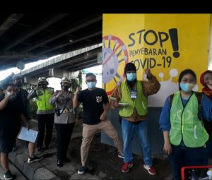 Giat Satlantas Restro Jakarta Timur Laksanakan Penyuluhan Kepada Para Pelukis Mural Edukasi Covid-19