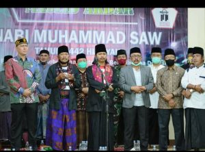 Pekan Budaya Madura Kab Ketapang Di Pantai Pecal