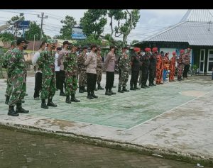 Antisipasi Bencana Alam, Danramil Bawang Pimpin Apel Kesiapsiagaan