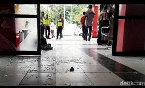 Jenazah Covid-19 Yang Di Ambil Paksa Di Brebes, Akhirnya Di Makamkan Sesuai Prokes Oleh Petugas