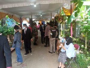 Melanggar Aturan PPKM, Hajatan Warga Dibubarkan