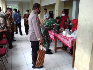 Hadiri, Danramil 03 Serengan Musrenbangkel Joyontakan 2021