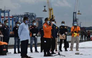 Buahkan Hasil, RIB KN Wisnu Serahkan 3 Kantong Serpihan Dan 5 Kantong Body Part