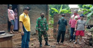 Akibat Guyuran Hujan, Bangunan Dapur Milik Warga Ujung Biru Brayo Roboh