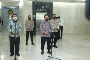 Rangkaian Silaturahmi Ke Mahkamah Agung, Kapolri Bahas Tilang Elektronik