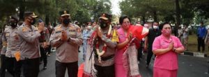 Tiba Di Mapolda Sumut, Irjen Pol Panca Putra Disambut Tarian Daerah Etnis Sumut