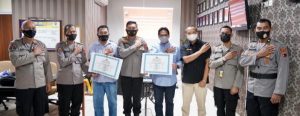 Bidhumas Polda Jateng, Tandatangani Pakta Integritas Disaksikan Awak Media