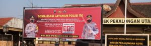 Polsek Pekalongan Utara Pasang Spanduk Layanan 110