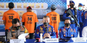 Kapolda Sumut Dan Dir Polair Korpolairud Baharkam Polri Pimpin Press Rilis Penangkapan 2 Kapal Ikan Asing