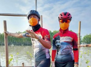 Bertepatan Tanggal Lahir Bung Karno, Ganjar Tanam Mangrove Di Area Land Subsiden