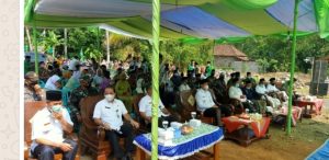 Wakapolsek Patebon Hadiri Pelatakan Batu Pertama Pembangunan Gedung Baru MDT ULANG NU 05 Mustafidin