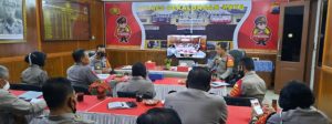 Kapolres Pekalongan Kota Tegaskan Anggota Polres Harus Bisa Menjadi Pelopor Disiplin Prokes