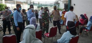 Kodam IV/Diponegoro Gelar Vaksinasi Massal Bagi Ribuan Masyarakat Batang