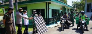 TNI-Polri Terjun Bagikan Beras Pada Terdampak PPKM