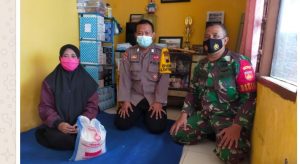 Mendukung PPKM 4, Bantuan Beras Dari Aslog Kapolri Disalurkan