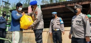 Kepedulian, Alumni Akpol 1993 Menggelar Baksos Dan Tinjau Vaksin Di Kota Pekalongan