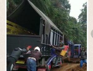 Pantang Menyerah, Medan Berat Jadi Tantangan Satgas TMMD Reguler 112