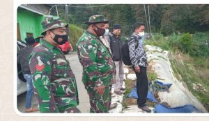 Warga Bersama Satgas TMMD, Siap Bangun Kembali Rumah Korban Longsor