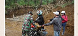 Telaga Sidlingo Berada Di Perbatasan, Para Wisatawan Jajal Jalan TMMD Yang Baru Dibuka