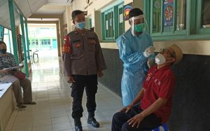 Bersama Pemkot, Polres Pekalongan Kota Gelar Uji Petik Swab Rapid Antigen Terhadap Pelajar Dan Guru Semua Non Reaktif
