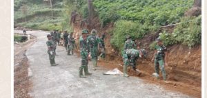 Tak Mengenal Tanggal Merah, TNI Dalam Menjalankan Tugasnya