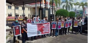 Puluhan Wartawan Dumai Menggelar Aksi Damai, Kapolres: Kita Akan Tindak Pelakunya