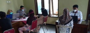 Kapolsek Weleri Terus Pantau Vaksinasi Di Wilayah Weleri